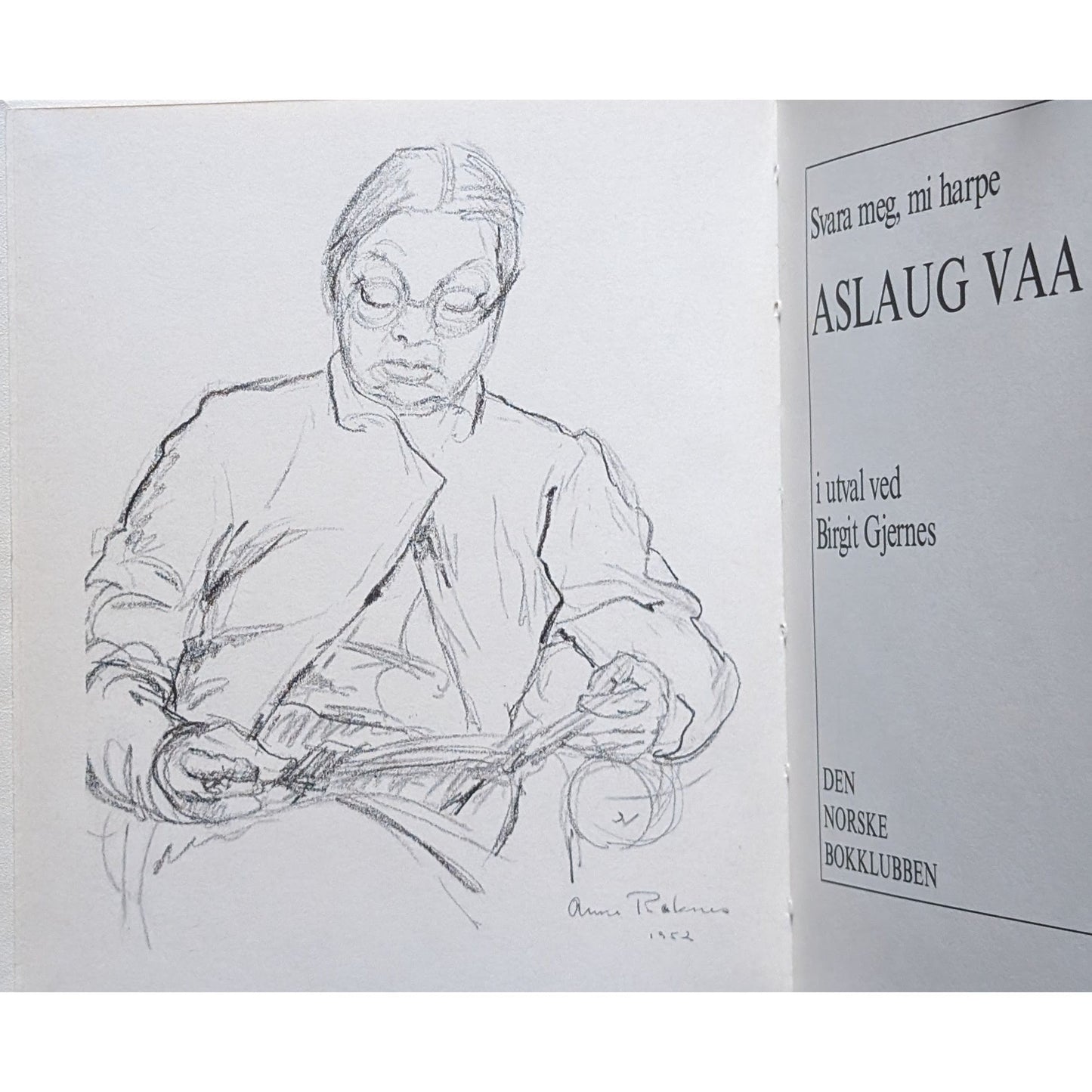 Svara meg, mi harpe. Brukte bøker av Aslaug Vaa. Poesi