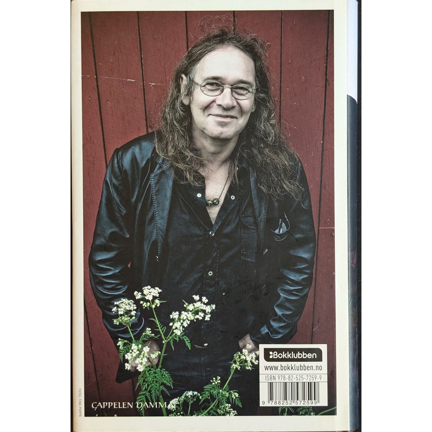 Opp Oridongo, brukte bøker av Ingvar Ambjørnsen. Bruktbokhandel