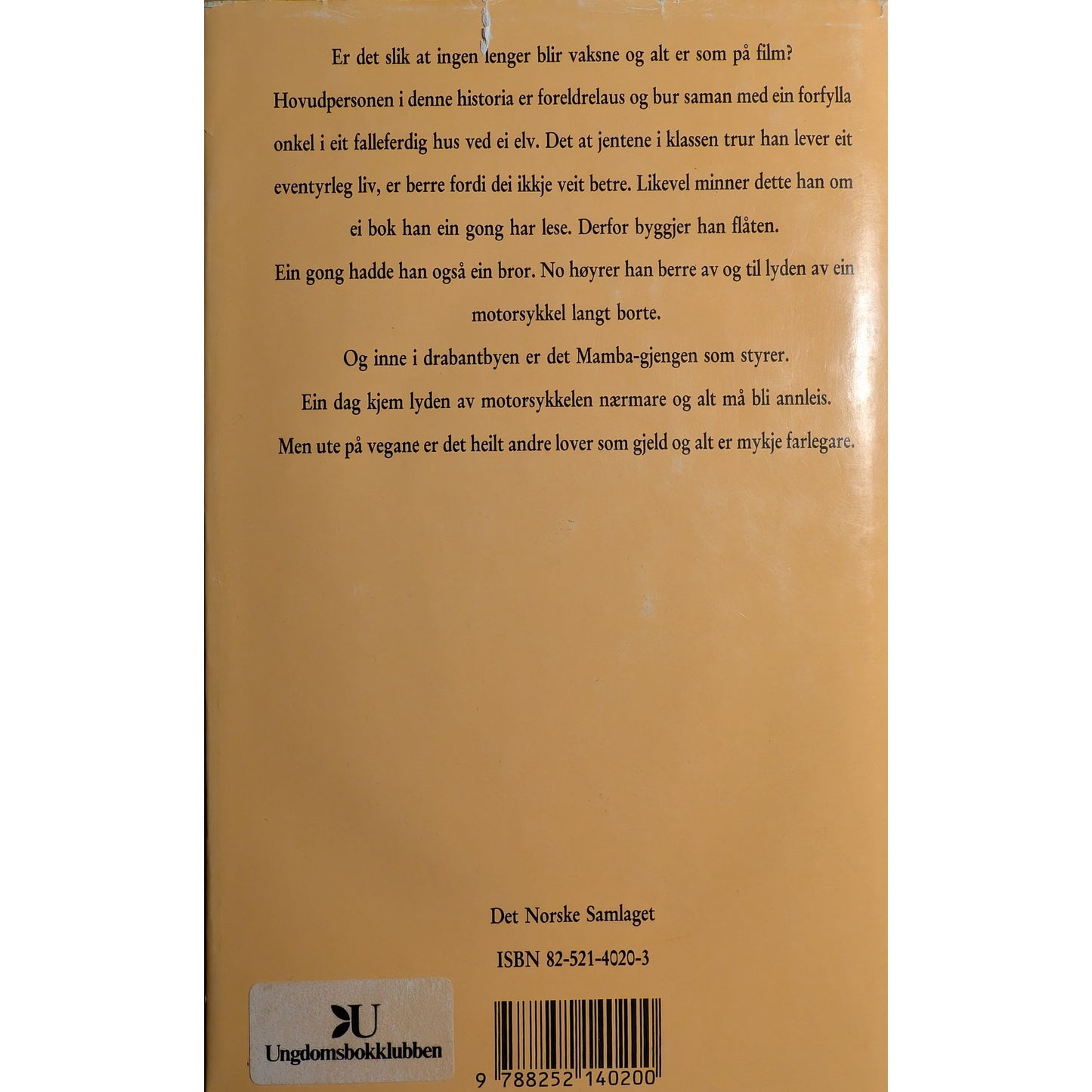 Ein motorsykkel i natta. Brukte bøker av Ragnar Hovland. Inventaret