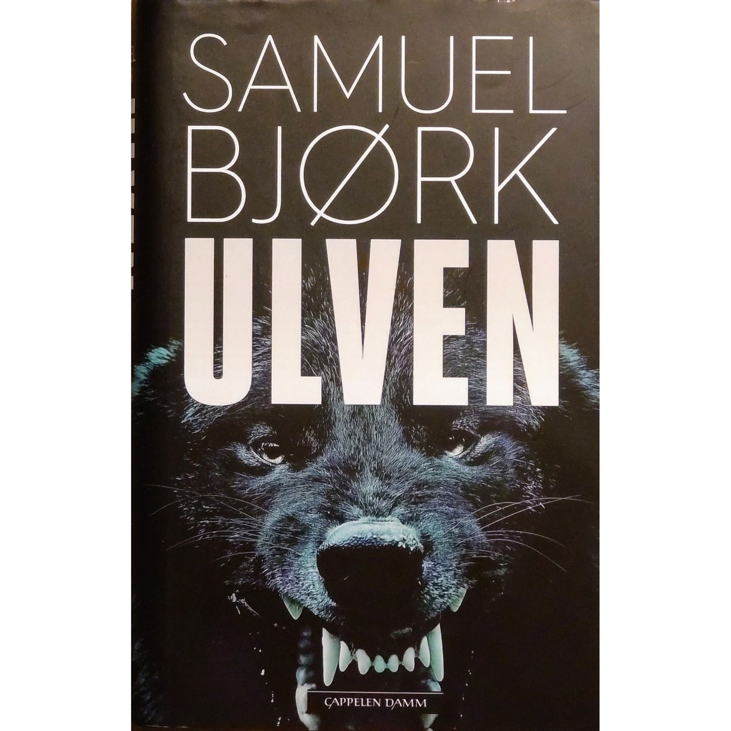 Ulven, brukte bøker av Samuel Bjørk.