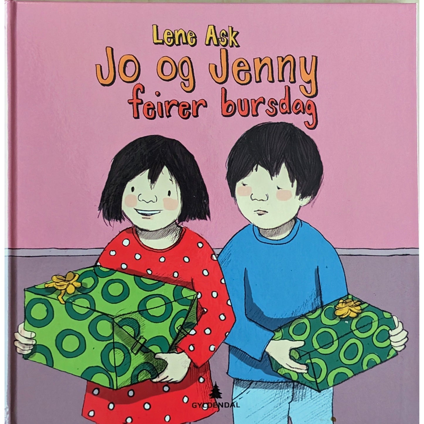 Jo og Jenny feirer bursdag- Brukte bøker av Lene Ask
