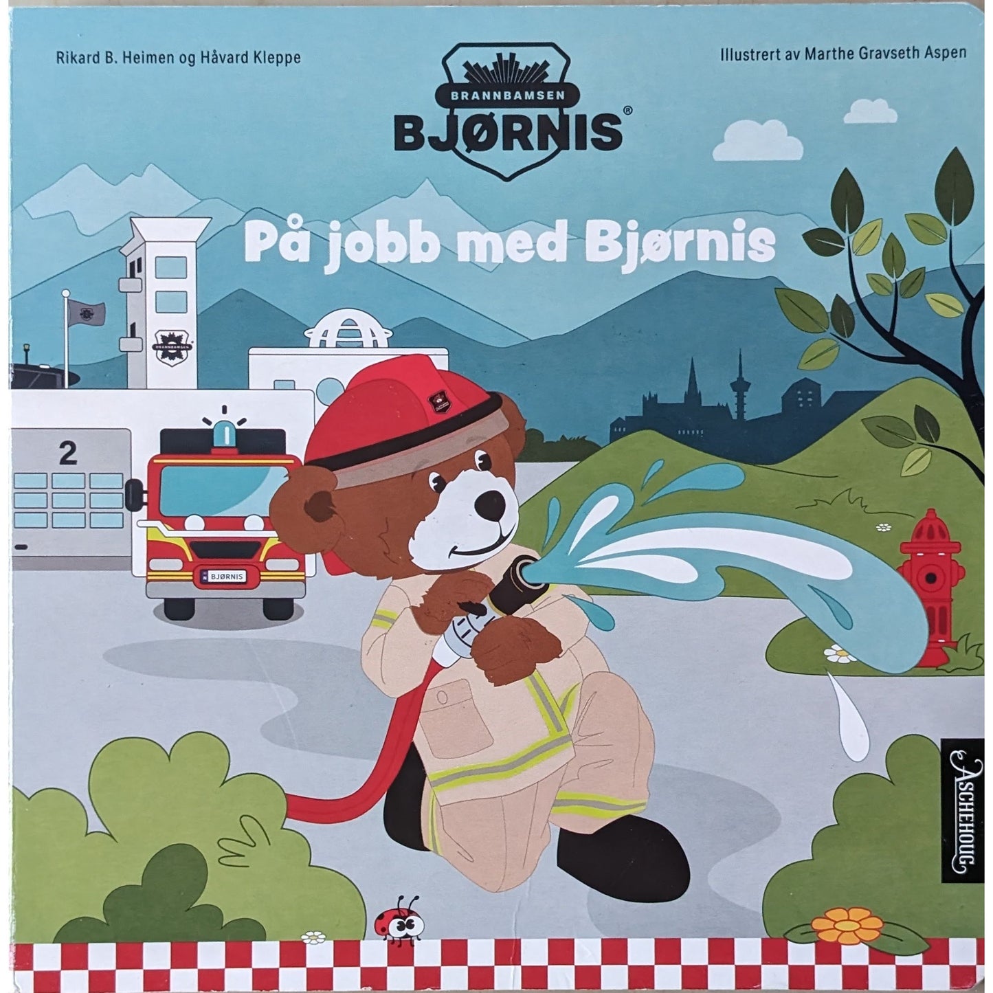Brannbamsen Bjørnis - På jobb med Bjørnis, brukte bøker av Rikard B. Heimen