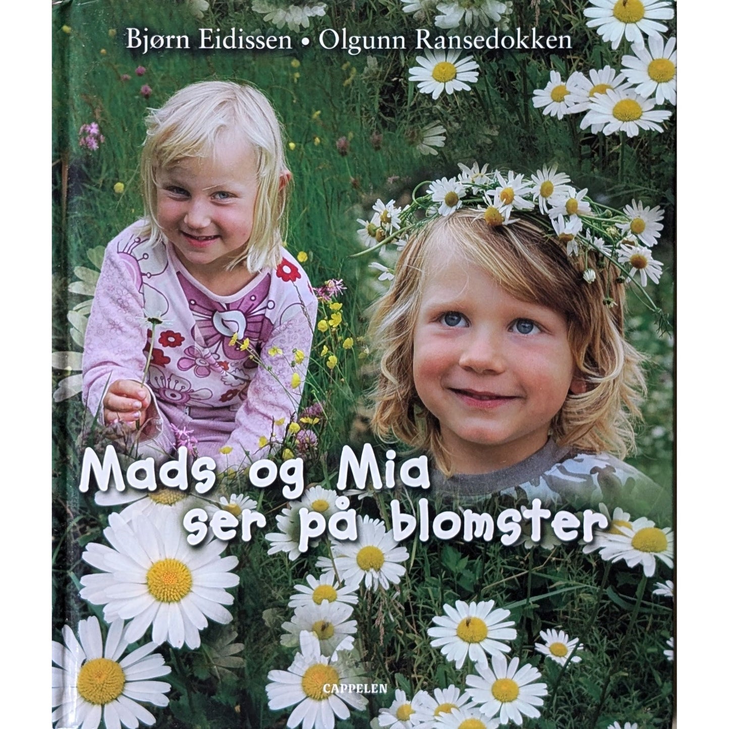 Mads og Mia ser på blomster, brukte bøker om markblomster