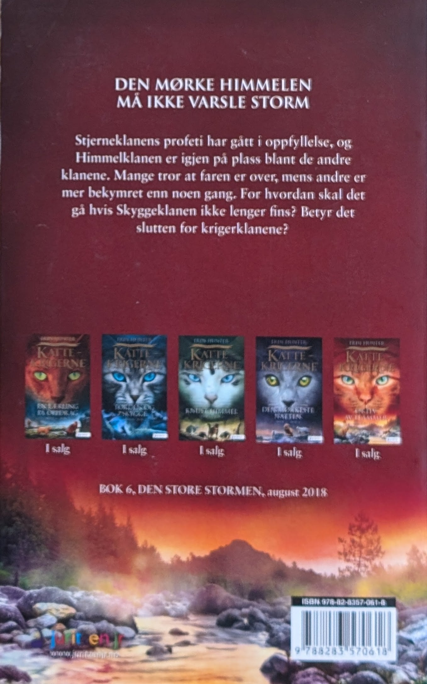 Brukte barnebøker av Erin Hunter: En elv av flammer - Kattekrigerne serie 6 - bok 5