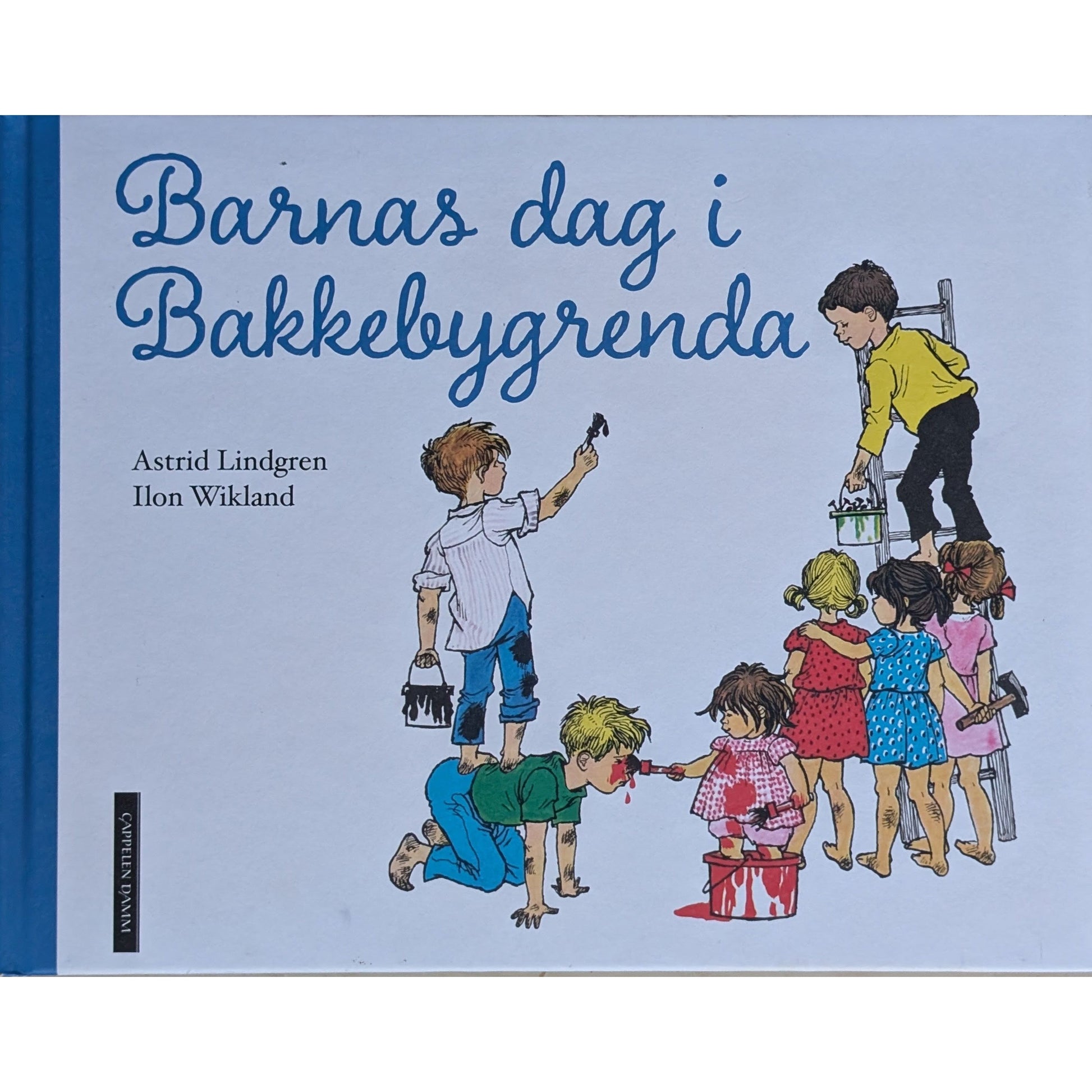 Barnas dag i Bakkebygrenda. Brukte barnebøker av Astrid Lindgren