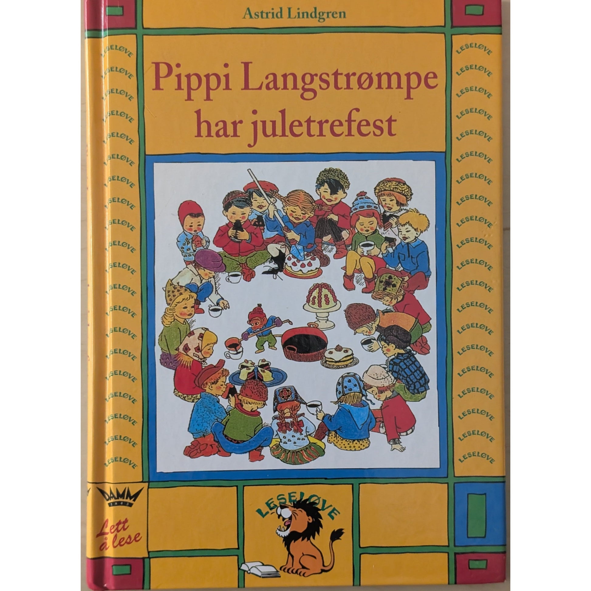 Pippi Langstrømpe har juletrefest. Brukte bøker av Astrid Lindgren