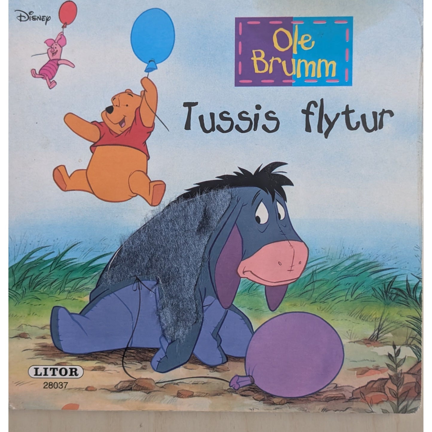 Ole Brumm- Tussis flytur.  Kartonert. Inventaret bruktbokhandel