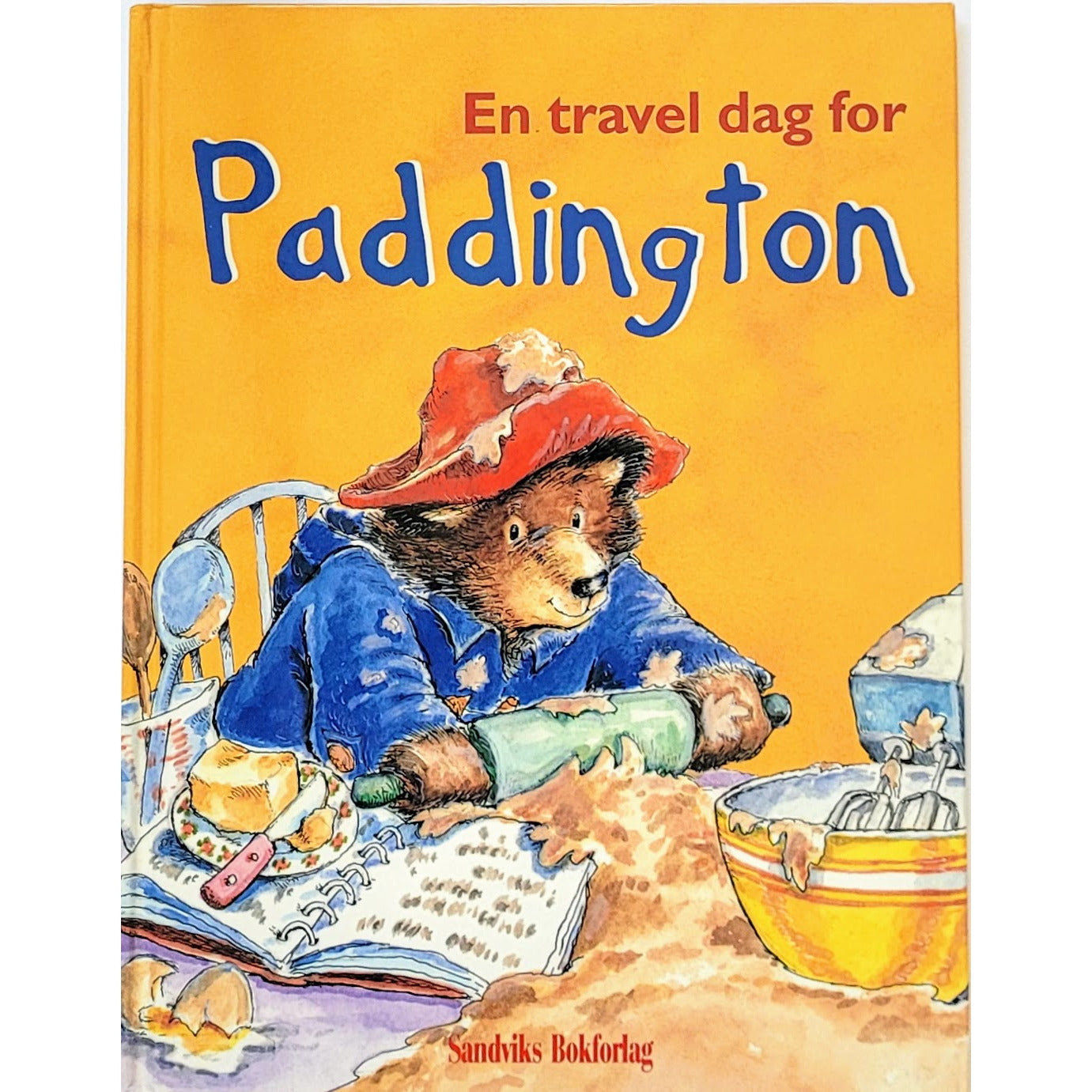 En travel dag for Paddington, brukte bøker av Michael Bond